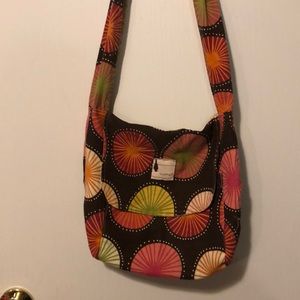 Flipped bird purse